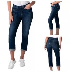 Silver brand western dark wash straight skinny jeans cropped